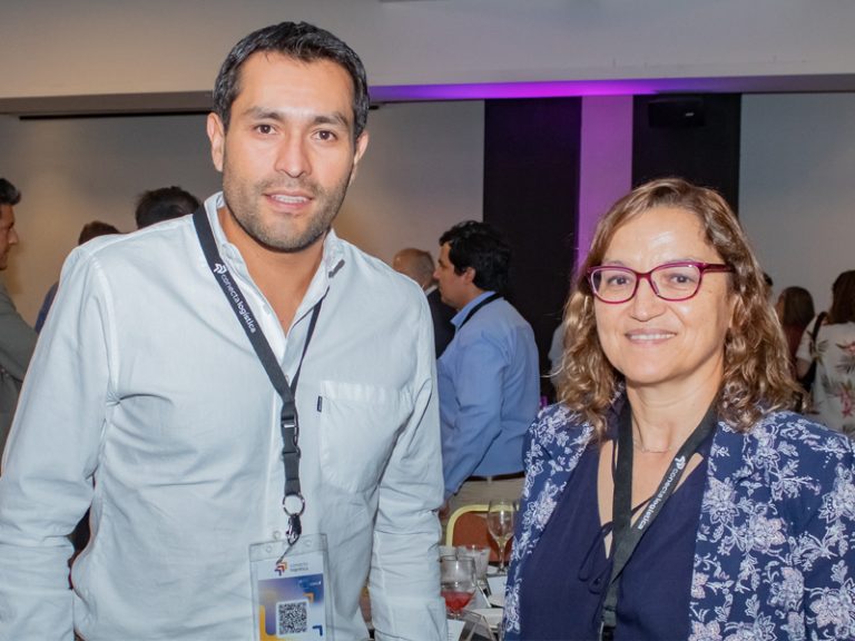 Sebastián Melín, CENIA y María Cecilia Silva, CORFO en el aniversario de Conecta Logística