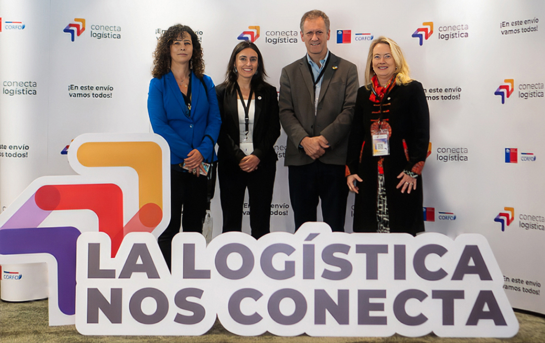 Autoridades presentes en segundo aniversario de Conecta Logística